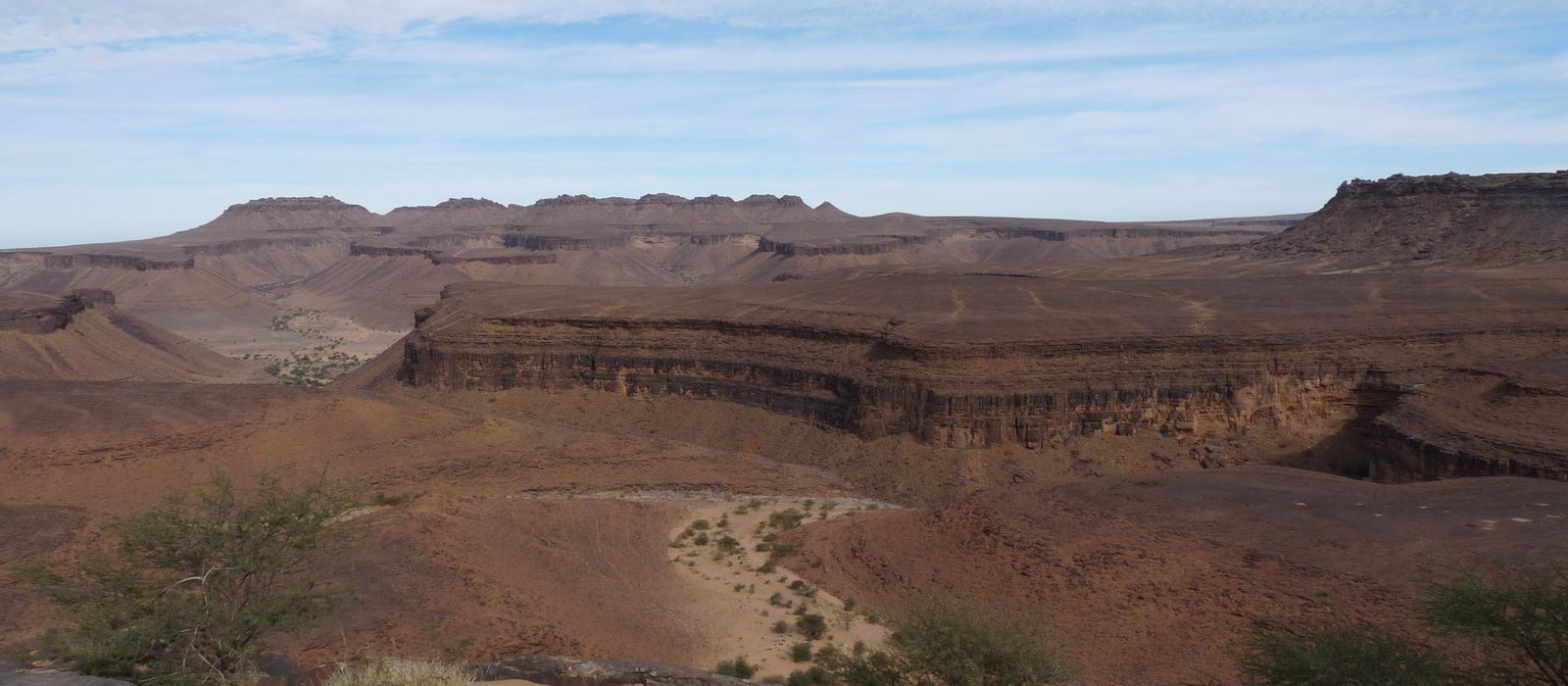 Il passo di Amojjar sull'altopiano dell'Adrar