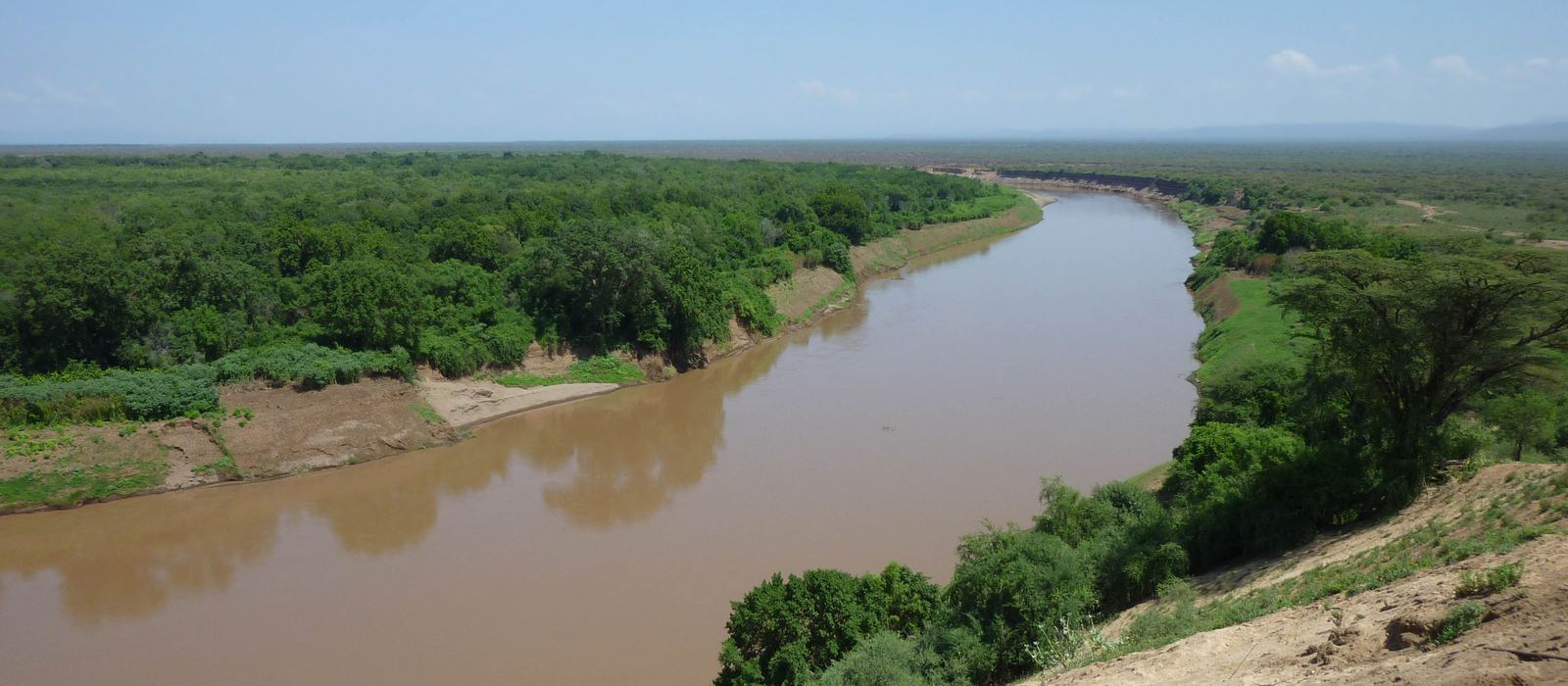 The Omo River winding through the lower valley