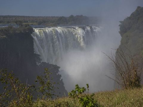 Mosi-oa-Tunya / Victoria Falls